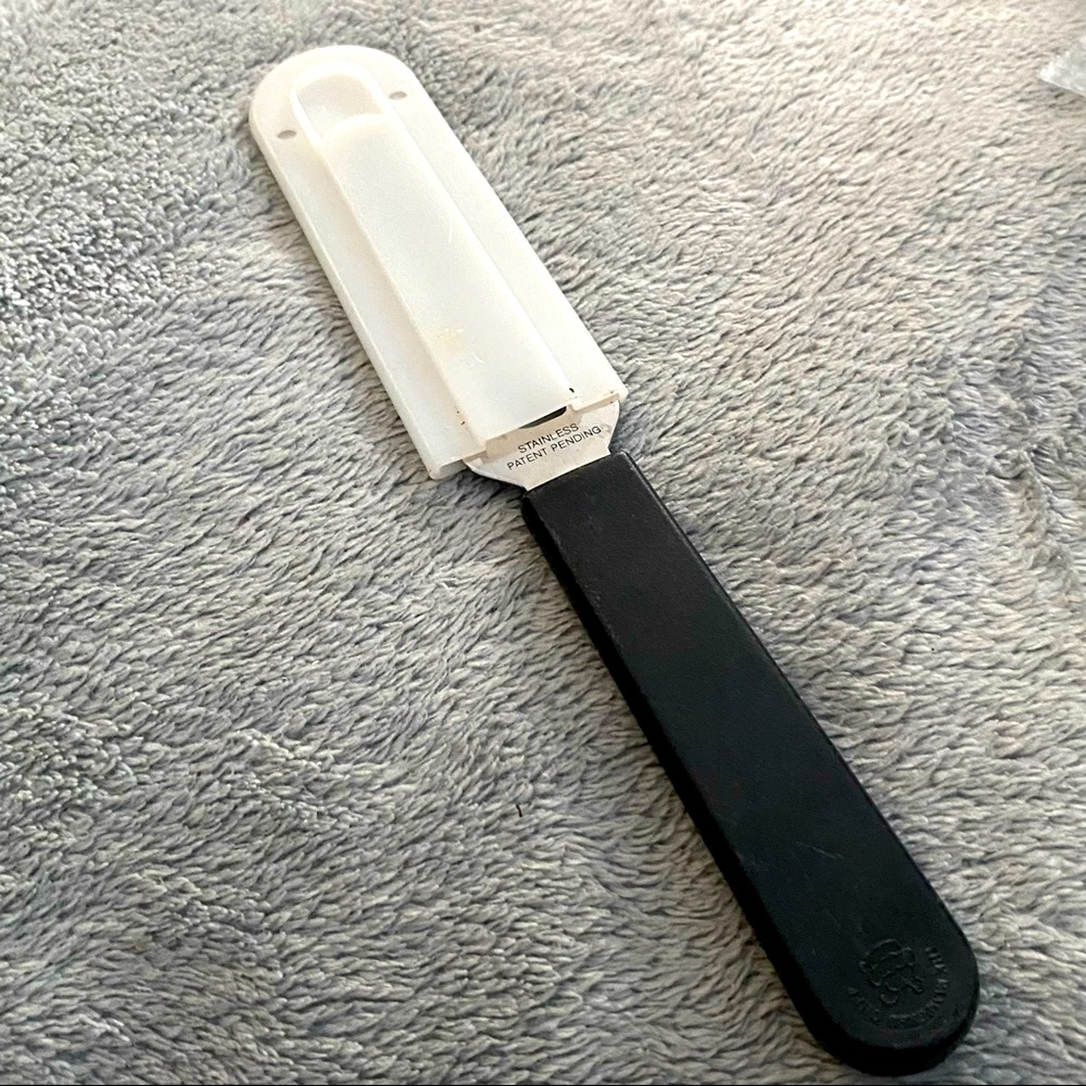 Pampered Chef Cheese Knife - Picture 3 of 4